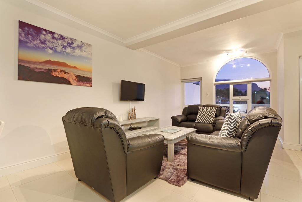 קייפטאון Camps Bay Beach Apartment מראה חיצוני תמונה