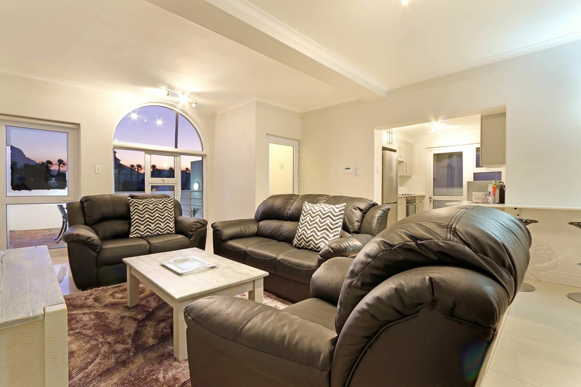 קייפטאון Camps Bay Beach Apartment מראה חיצוני תמונה